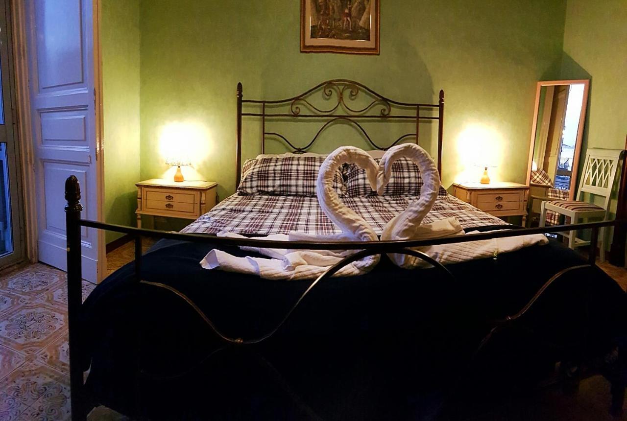 Dream 117 Bed & Breakfast คาตาเนีย ภายนอก รูปภาพ